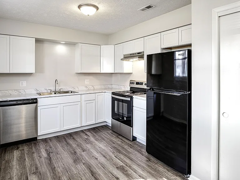 Old Mill Apartments — Photo 11