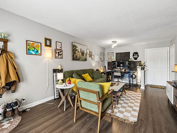 4th image of 6680 Charlotte Pike APT C8