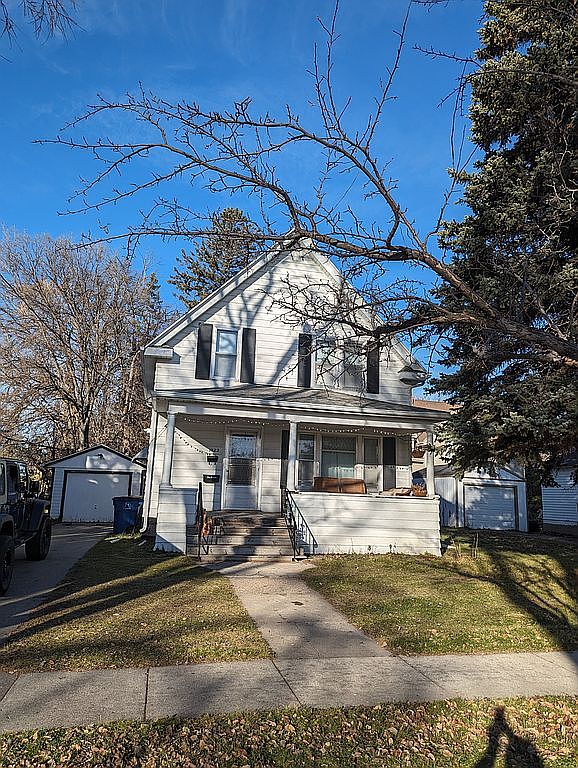 1022 5th Ave S, Moorhead, MN 56560 Zillow