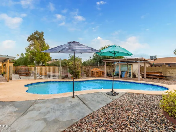 4949 W Royal Palm Rd, Glendale, AZ 85302