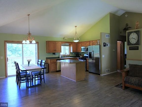3rd image of 38278 Casselberry Dr