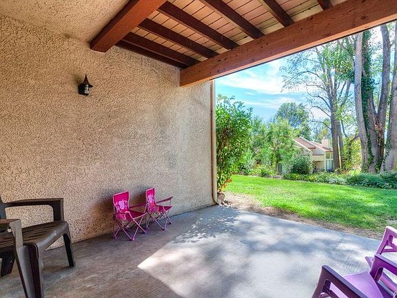 4th image of 38983 Paseo De Oro