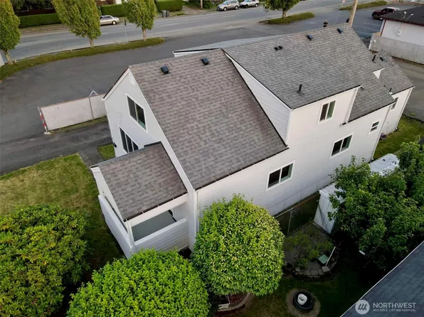 2218 Sumner Avenue, Hoquiam, WA 98550