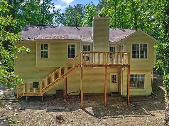 3rd image of 3138 Skyler Ct