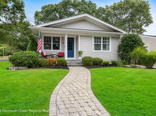 14 Green Twig Dr, Toms River, NJ 08753