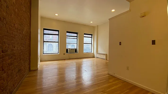 Rented by Compass | media 1