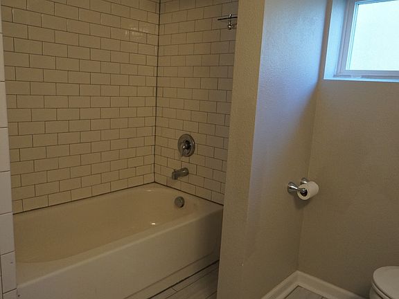 5th image of 1249 7th St #612