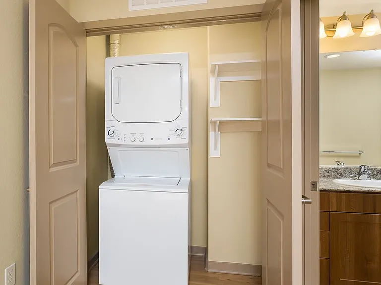 Classic Package I in-unit washer and dryer
