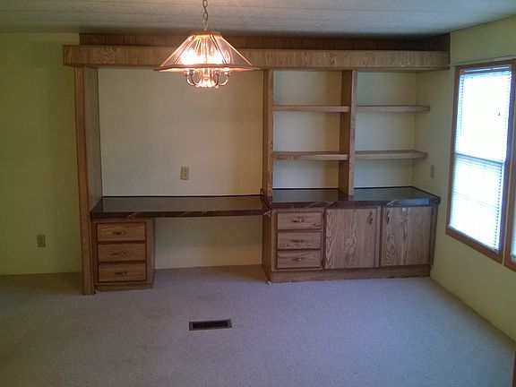 3rd image of 36 Grandview Ave