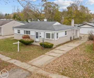47414 Winthrop St, Shelby Township, MI, 48317