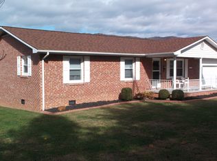 305 Simmons Avenue, Erwin, TN 37650