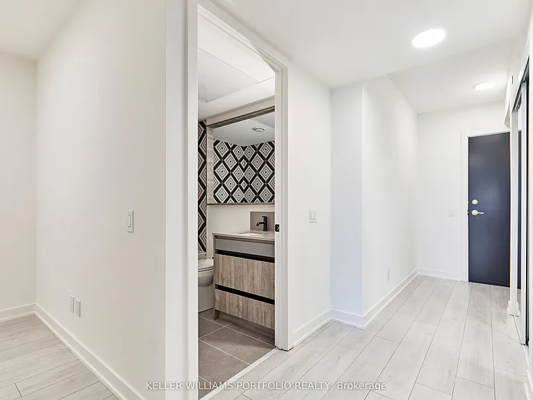 5 Lakeview Ave #520 — Photo 9