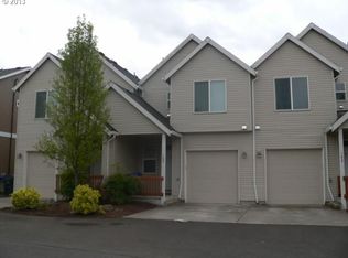 166 Fenton Ave, Molalla, OR 97038