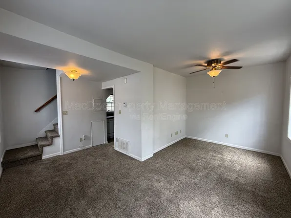 1115 Winchester St, Fredericksburg, VA