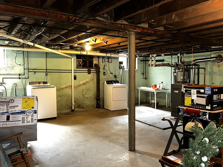 Shared Basement Laundry