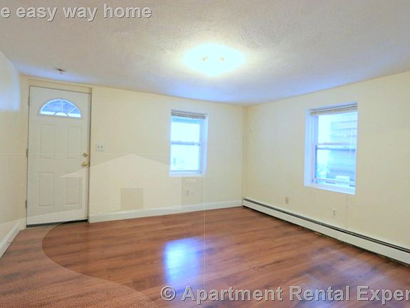 4th image of 128 Pine St #5
