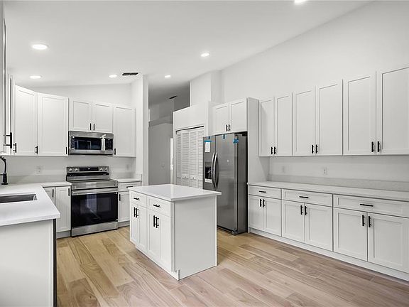 2nd image of 14510 QUAIL TRAIL CIRCLE