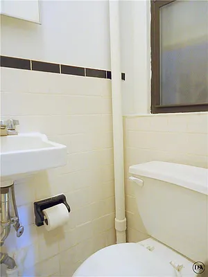 Rented by DSA Realty | media 23