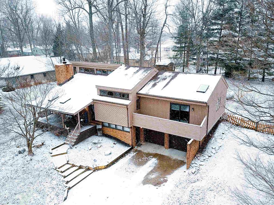 1st image of 118 E Circle Dr