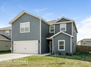 13807 Roosevelt Arch Dr, Ponder, TX 76259