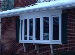 613 Robinson Rd, Jackson, MI 49203