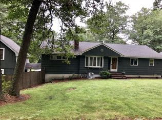 73 Cross St, Dunstable, MA 01827