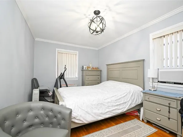 72-08 150th Street image 10 of 14