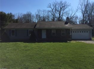 2255 Dock Rd, Madison, OH 44057
