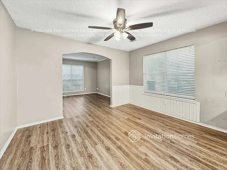 1111 Brewer Dr — Photo 8
