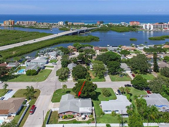 3rd image of 8001 Bayshore Dr