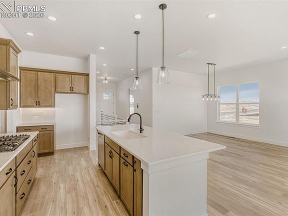 7th image of this home