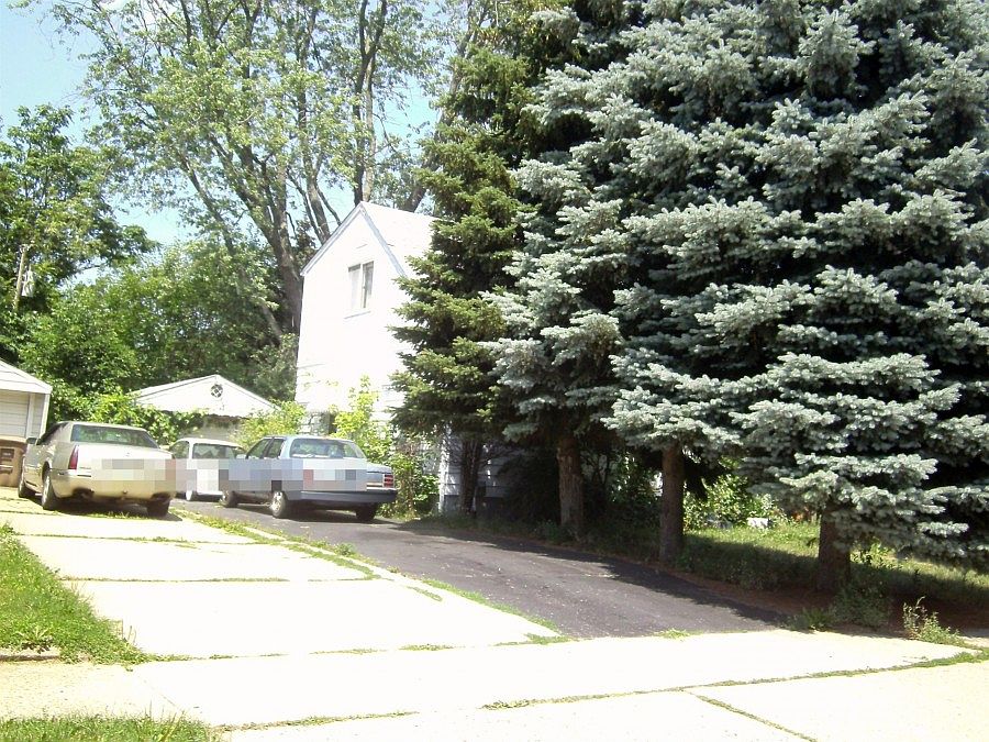 2nd image of 675 4th Ave