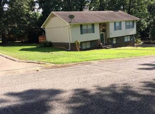 605 Lamberth Dr, Adamsville, AL 35005