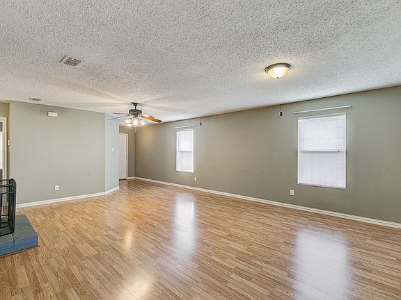 4th image of 9208 Glen Falls Ln