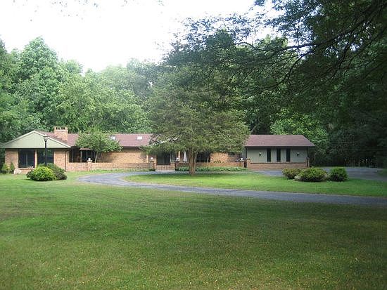 1st image of 2168 Thornapple River Dr SE