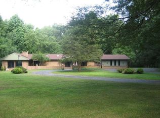 2168 Thornapple River Dr SE, Grand Rapids, MI 49546