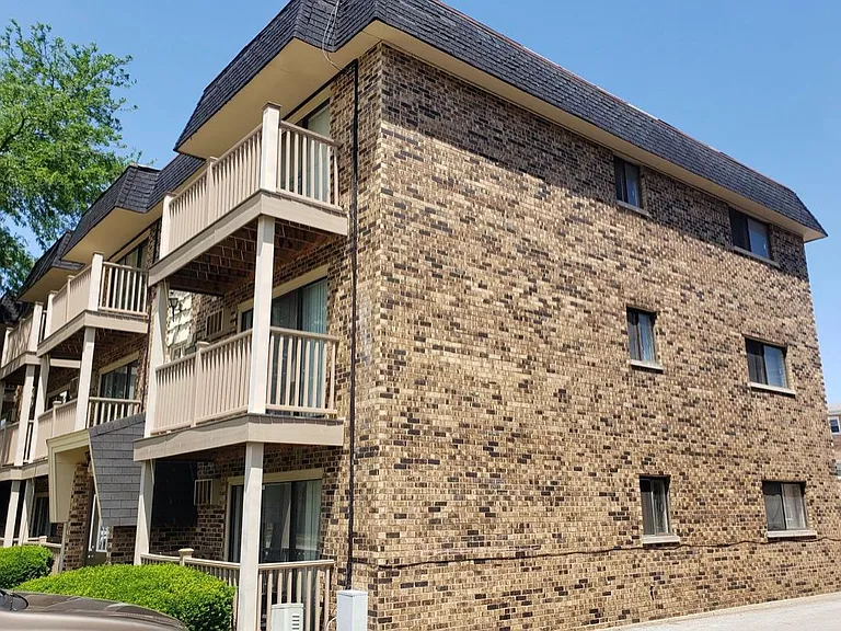 11849 S Karlov Ave #2B — Photo 2