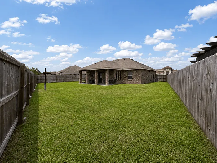 1405 Pecan Orchard Dr — Photo 12