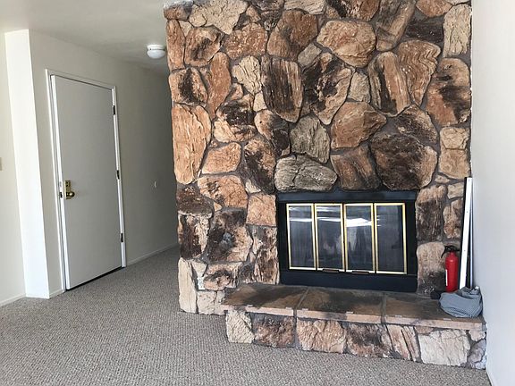 3rd image of 870 38th Ave
