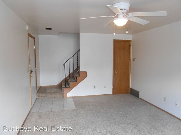 4th image of 133 E Lane Ave APT 2E