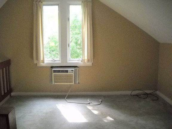 Loft overlooks River