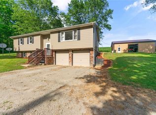 8184 Rochester Rd, Kensington, OH 44427