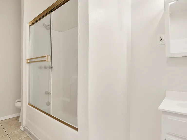 3110 Walton Ave #1 — Photo 5