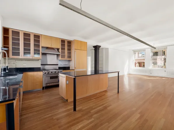 45 Lispenard Street image 1 of 11
