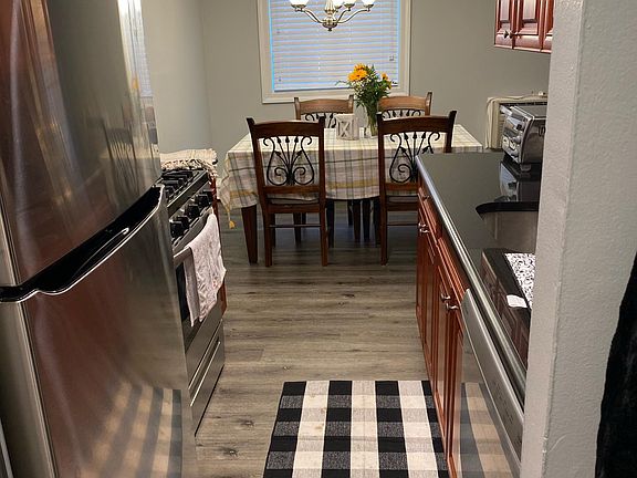 Kitchen/dining area