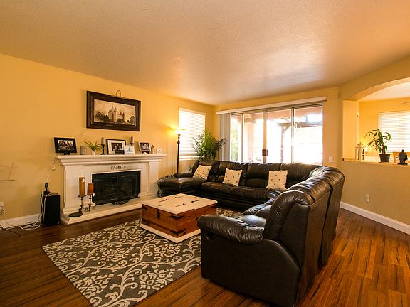 5th image of 23820 Cadenza Dr