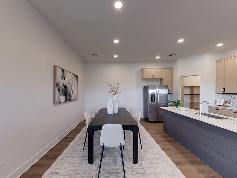 2336 N Stonecress St — Photo 6