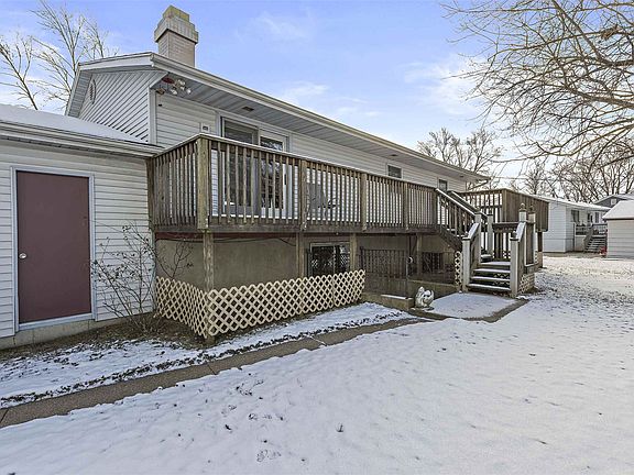 3rd image of 2116 Winters Dr