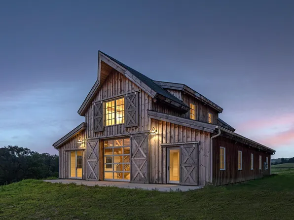 3287 Merrick Pl, Missouri Valley, IA 51555