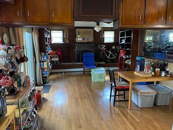 5th image of 5813 Blaine Dr